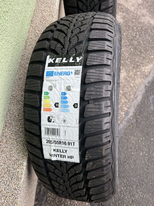 Doua Anvelope iarna 205/55/R16 Kelly Winter HP 91T