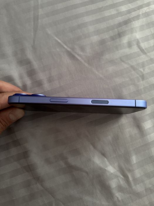 Iphone 16 128gb ultramarine