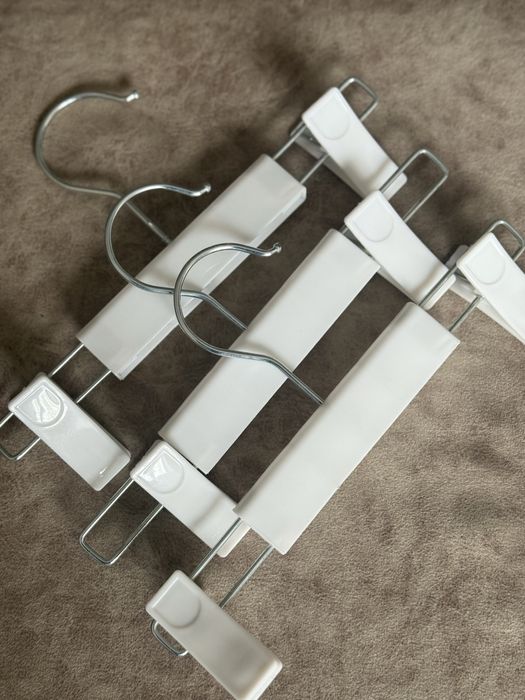 Вещалки для десткой одежды