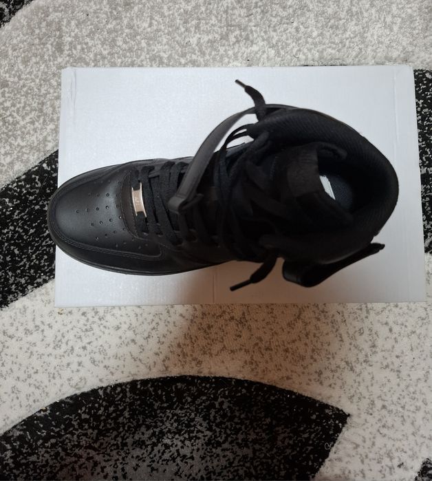 Nike Air Force 1 Mid Black