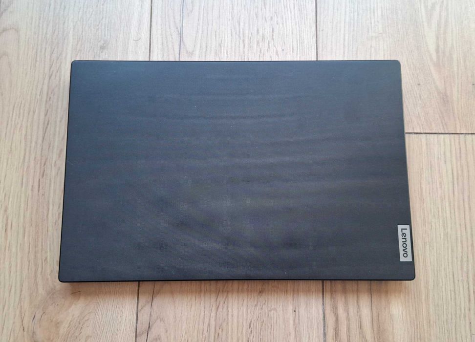 15.6' НОВ Lenovo Ryzen 3 5300U/8GB/256GB SSD/AMD Radeon Vega 7/Бат. 5ч