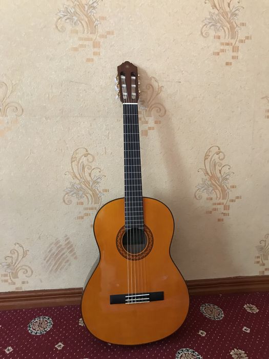 Klassik gitara Yamaha C70