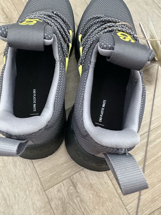 Pantofi sport Adidas, baieti, gri, material textil, noi, cu eticheta