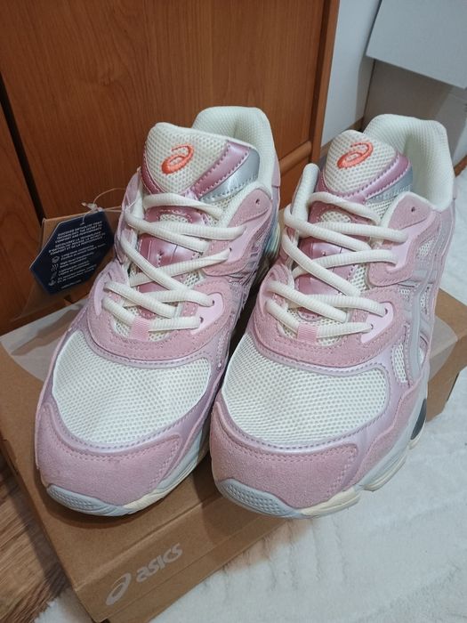 Asics gel nyc roz