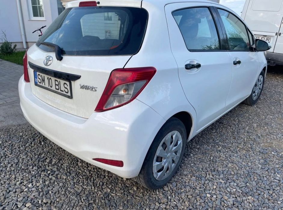 Toyota yaris benzină 1.33