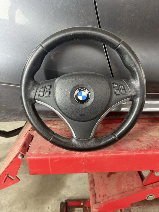 Спортни волани бмв е90