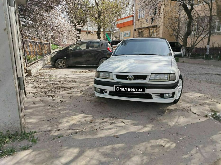 Опел вектра сотилади