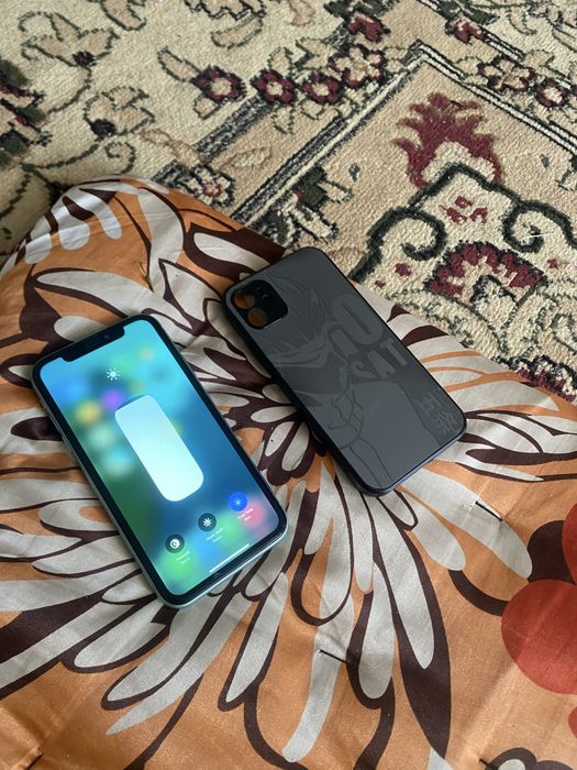 IPhone 11 в идеале продам
