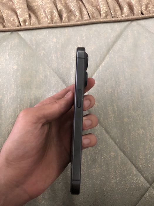 Iphone 15 pro 256гб