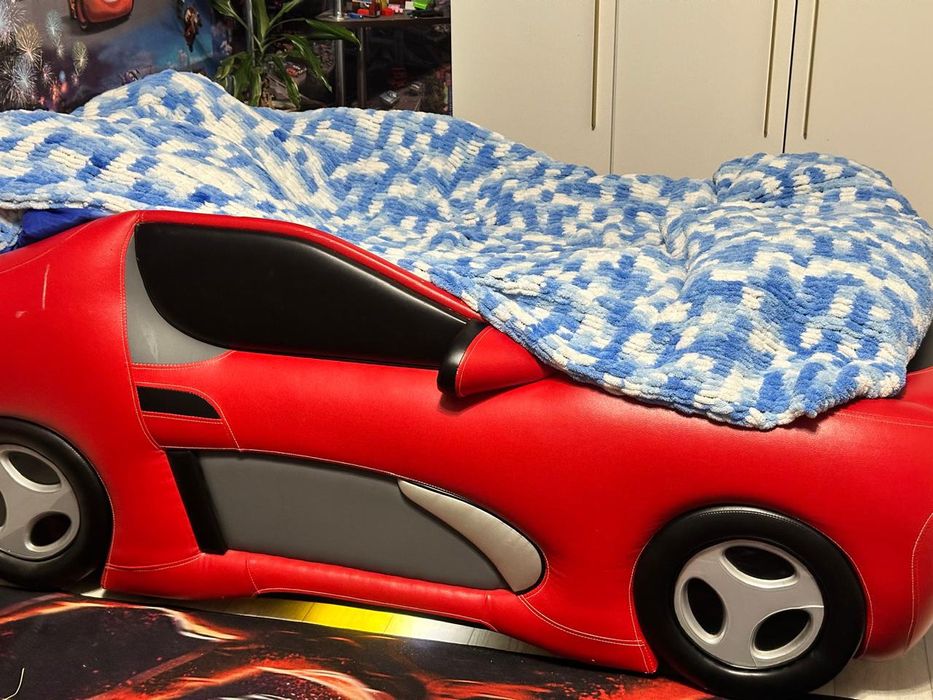 Продам детскую кроватку