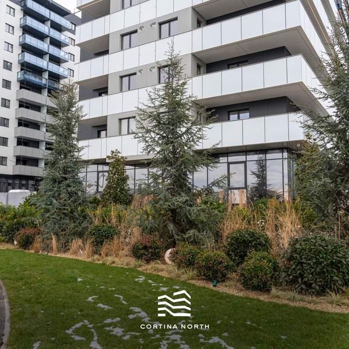 Închiriez loc de parcare subteran in complex Cortina North