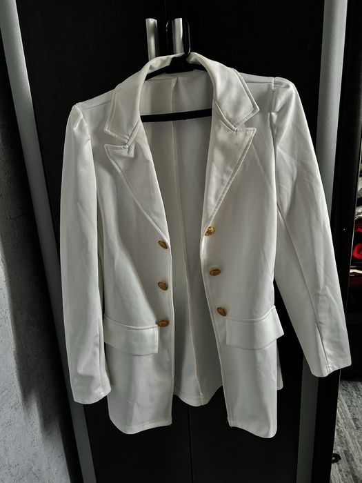 Разгрузка гардероба, пишите