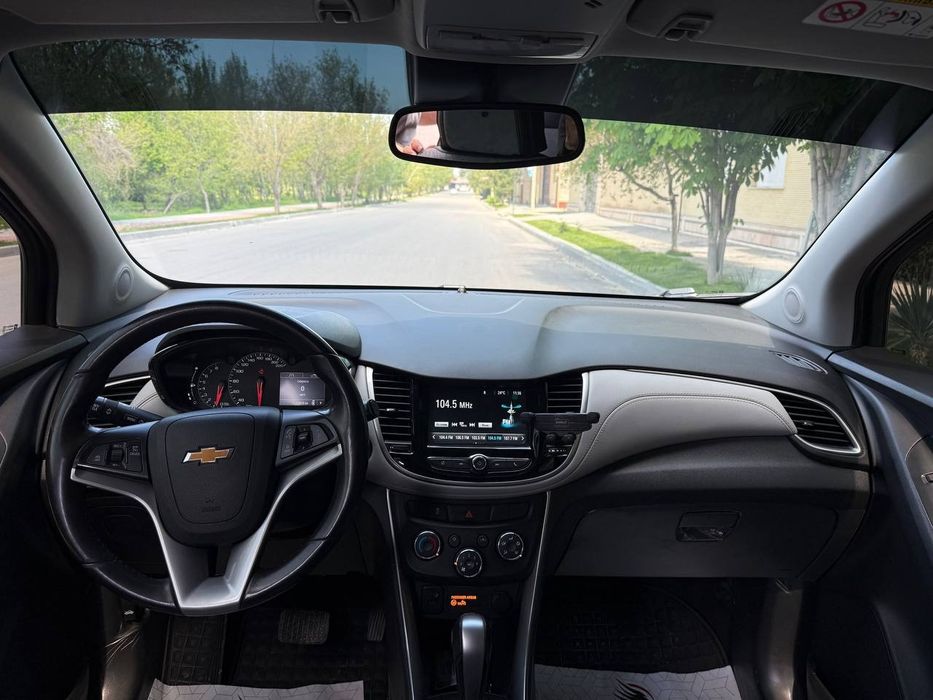 Шевролет.  Траккер. 1