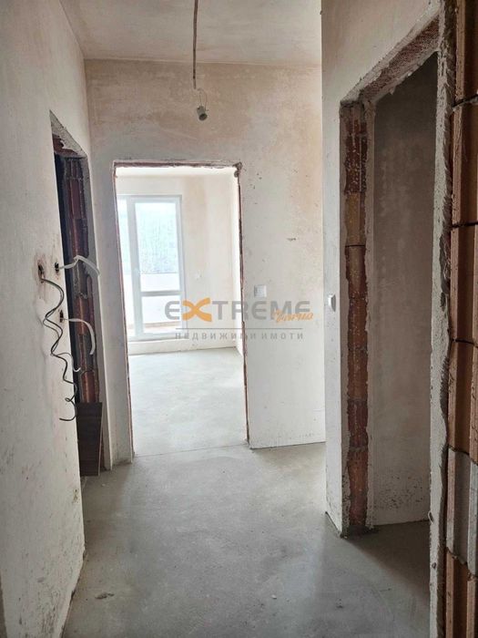 Двустаен апартамент в луксозна сграда