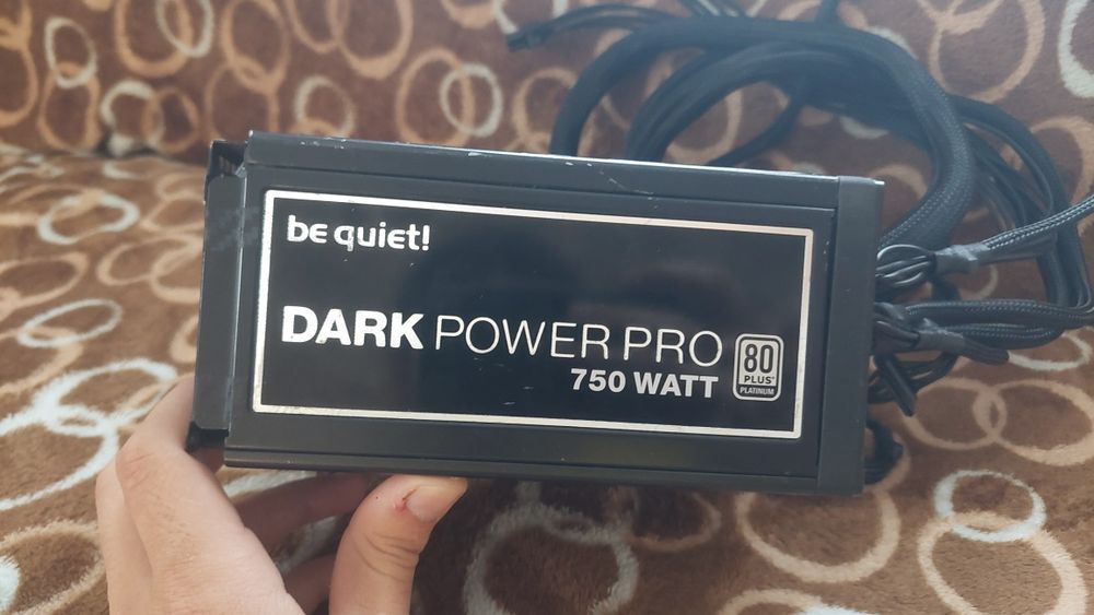 Sursă be quiet! Dark Power Pro 11 750W Platinum – Defectă / Pentru piese sau reparație