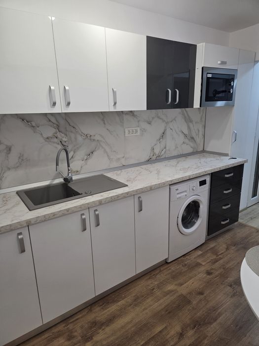 Garsoniera de inchiriat