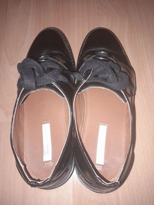 Ботинки кожаные 36 размер