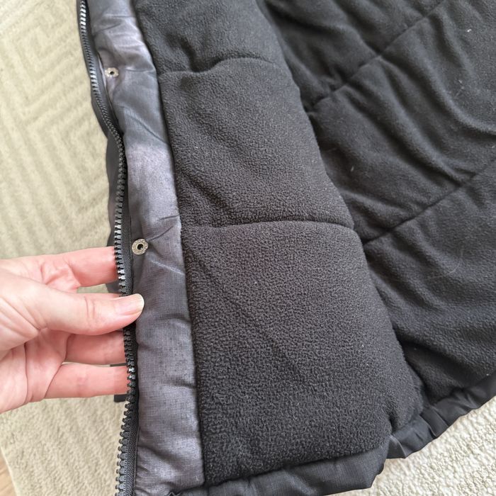 Продам детскую куртку