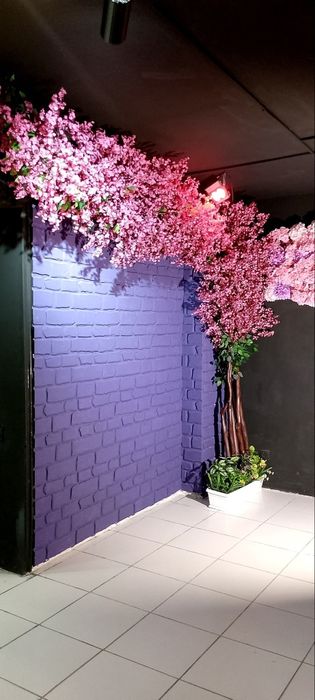 Sun'iy gullar va daraxtlar. Turli xildagi dekor xizmatlari.