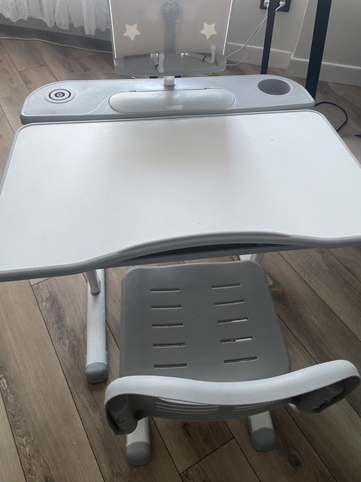 Парта и стул растущий