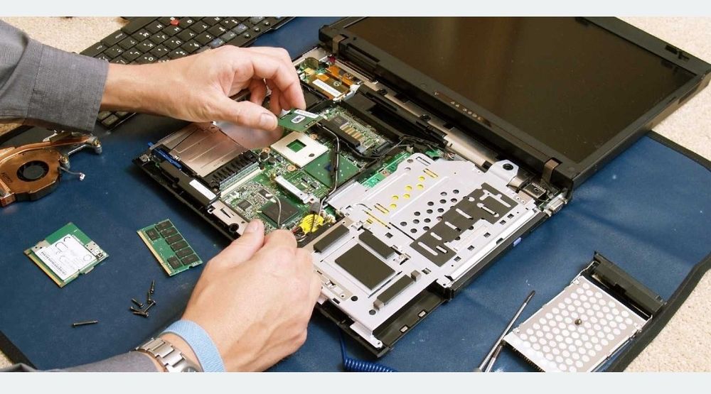 Reparații Laptop / PC