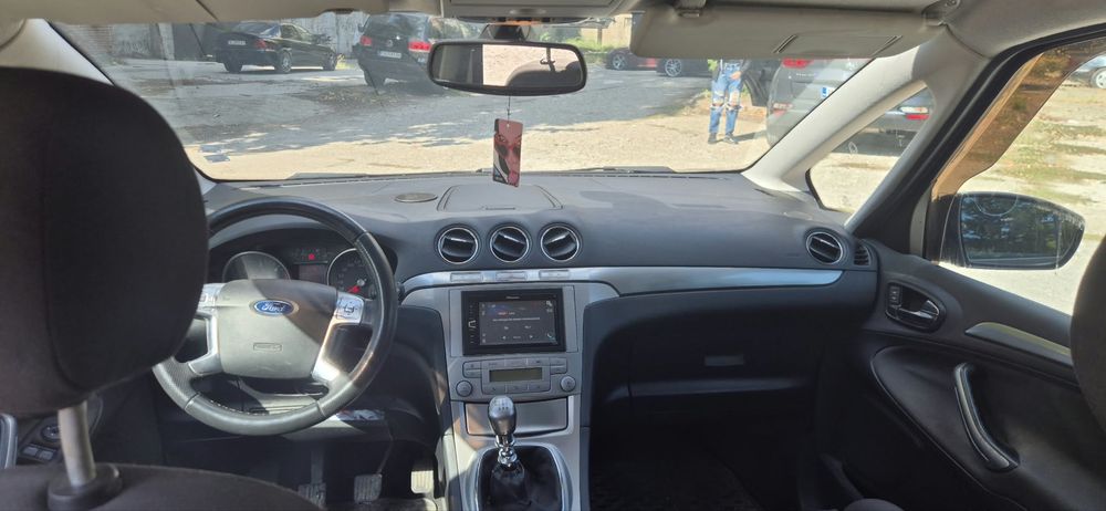 Ford S-Max 140hp