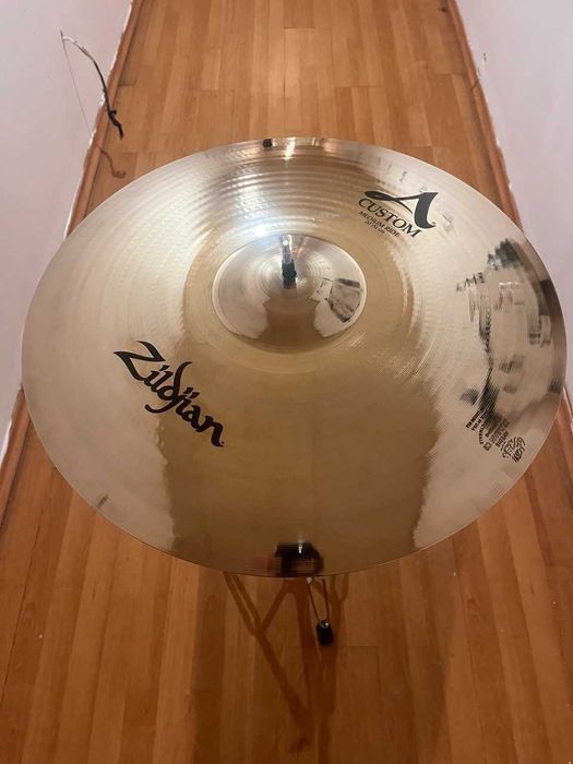 Zildjian A custom series чинели - пълен комплет + подарък чайна + подарък каъф