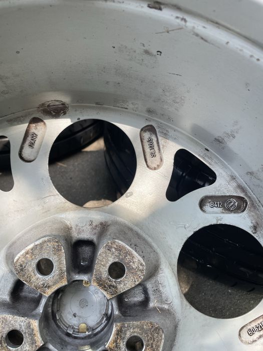 Джанти с гуми Alfa Romeo 16 цола