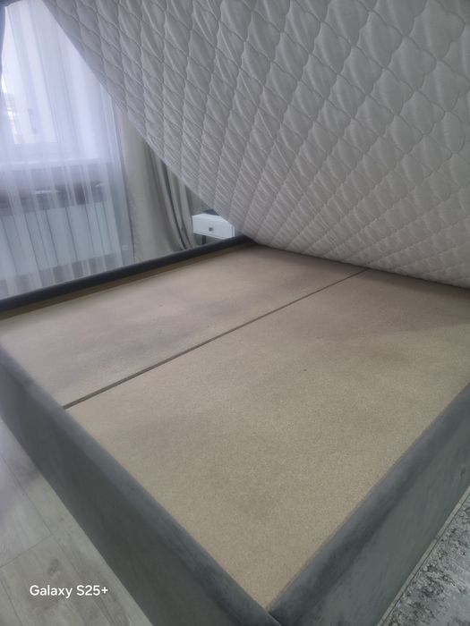 Кровать двуспальная 200*180