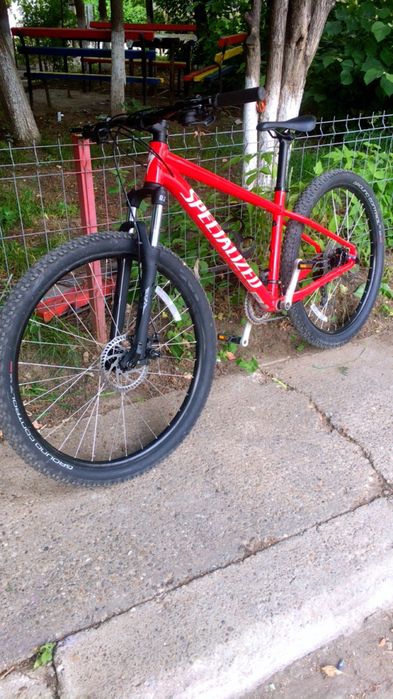 Bicicleta și mașini