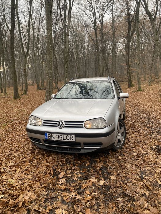 Volkswagen Golf 2004 diesel, 1.940 € — imagine 5