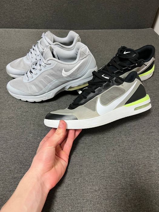 2 чифта обувки  Nike - 20 евро