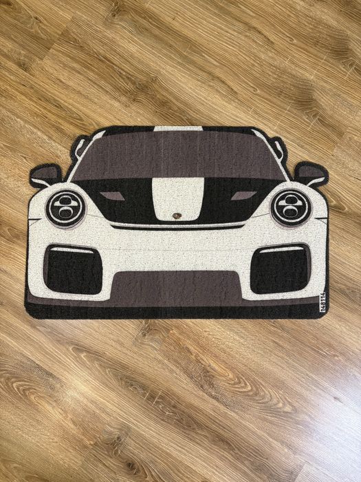 Продам ковры с машинами