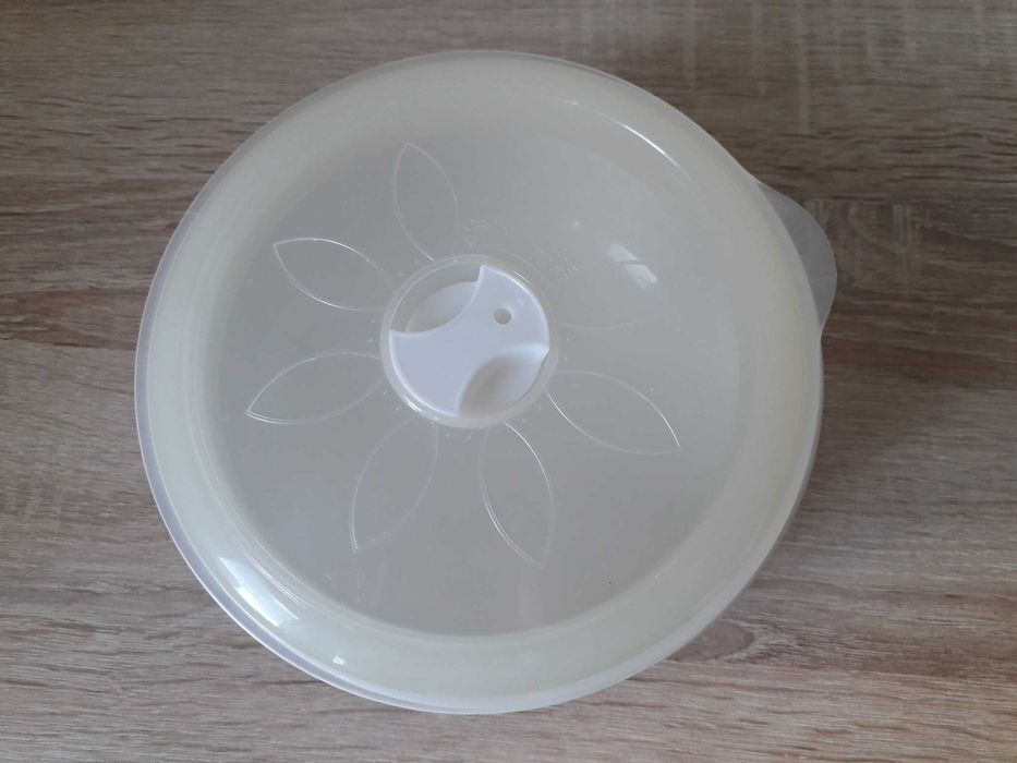 Три американски порцеланови купички