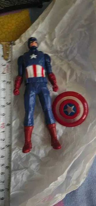 figurine marvel capitan america iron man