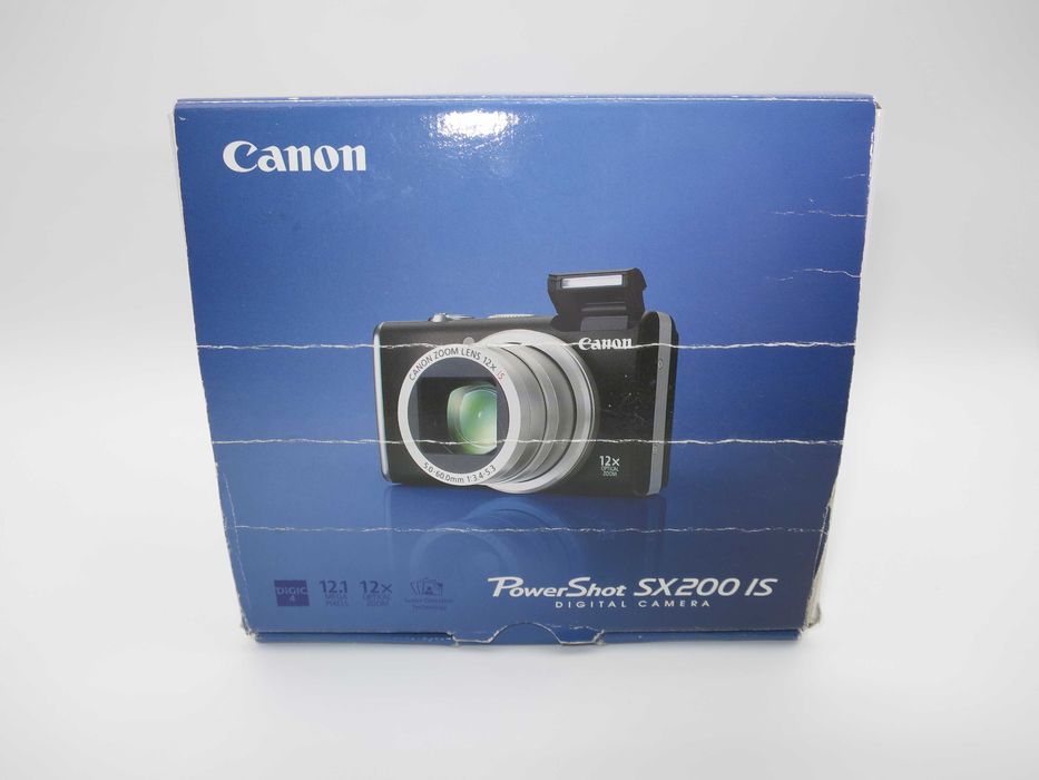 Canon SX200 ултра компактен цифров фотоапарат, дигитална камера с голям оптичен зуум, като НОВА - пълен комплект - работи отлично