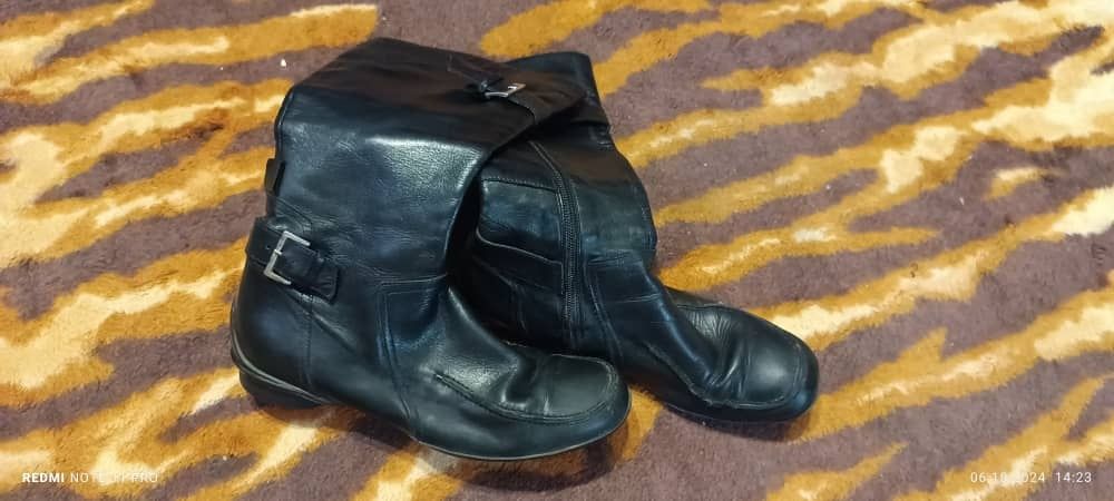Обувь женская в хорошем состоянии