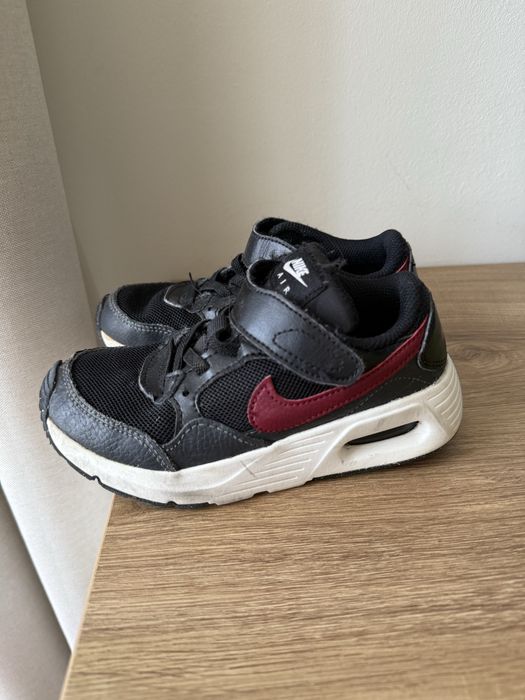 Нови и запазени маратонки Nike и боти Zara,размер 29.5, 28.5