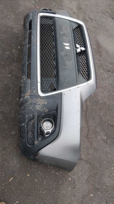 Bara fata Mitsubishi Asx an 2011