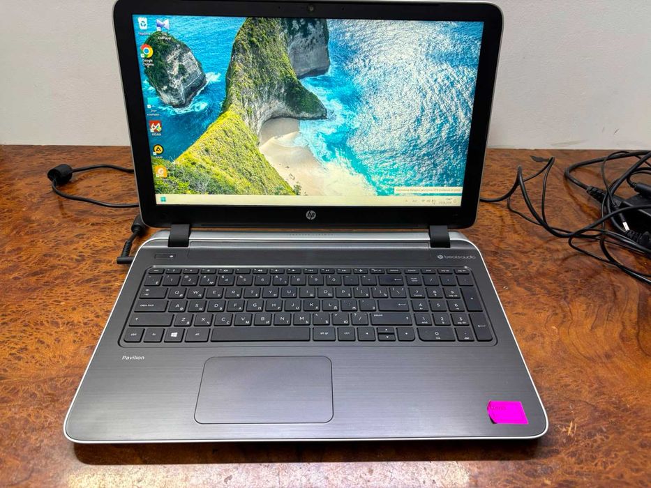 ноутбук HP Pavilion 15