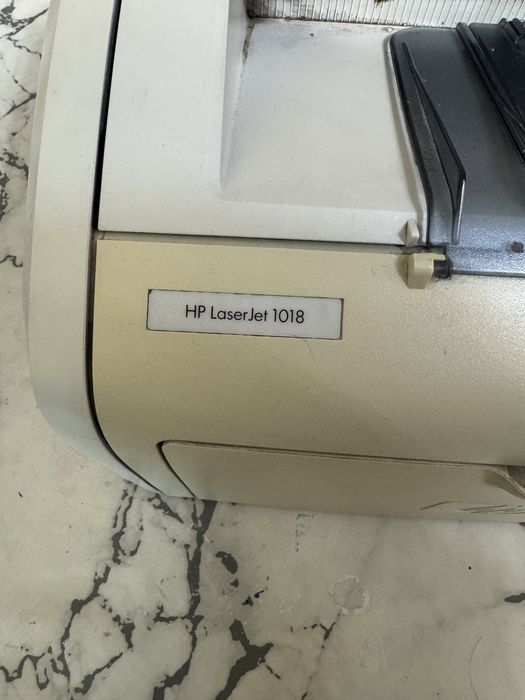 Лазерный принтер HP Laser Jet 1018
