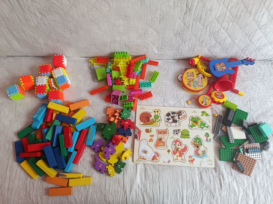 Развивающие игрушки