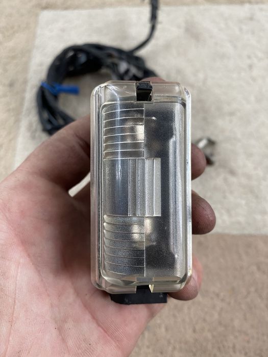 Освещение подкапотки BMW e34