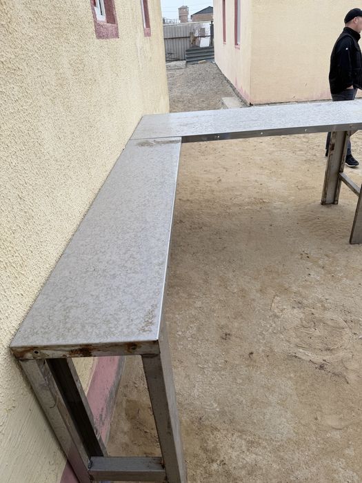 Стол нержавейчный