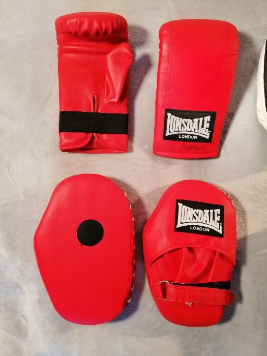 Бойна екипировка