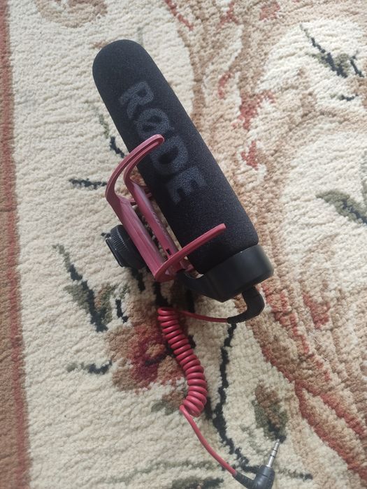 На камерный микрофон RODE