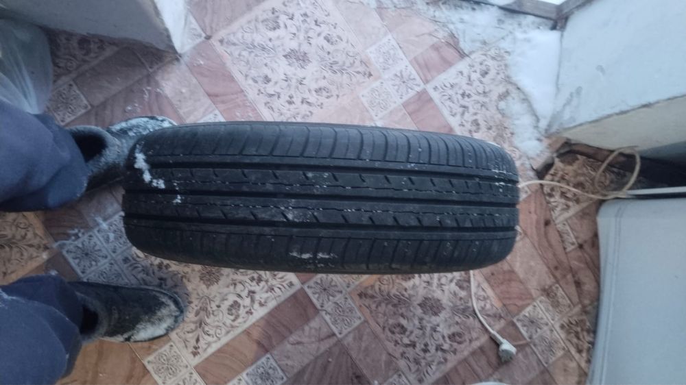 Продам шины r 15