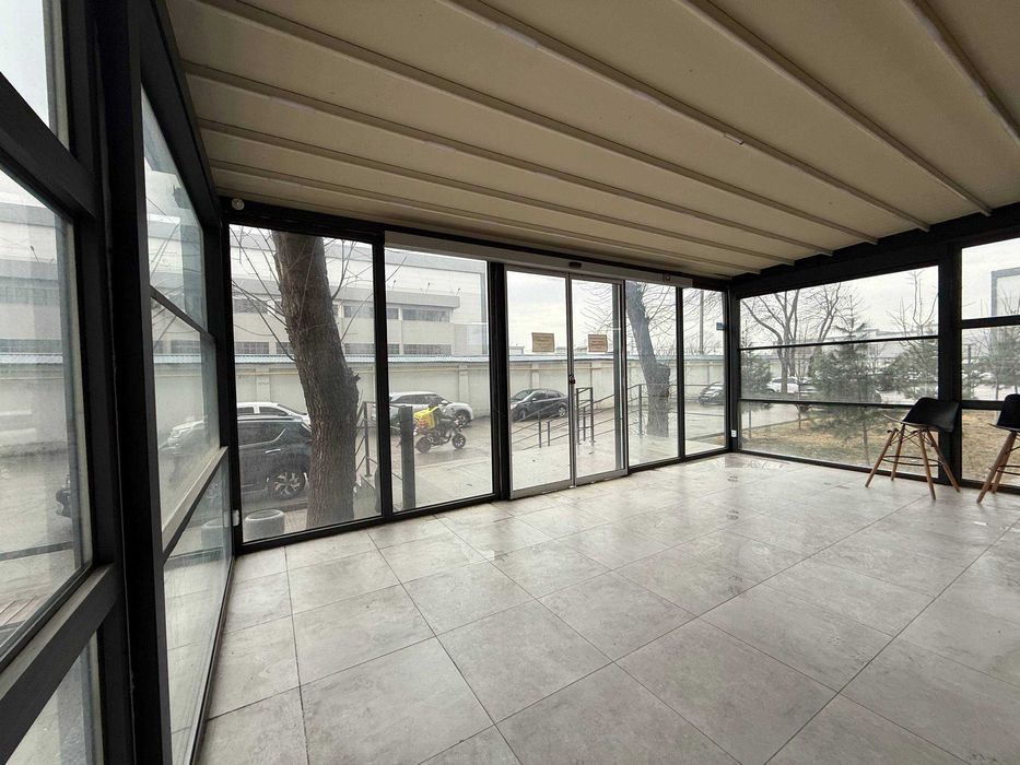 Продажа коммерческое помещения /Нежилое под кафе или офис