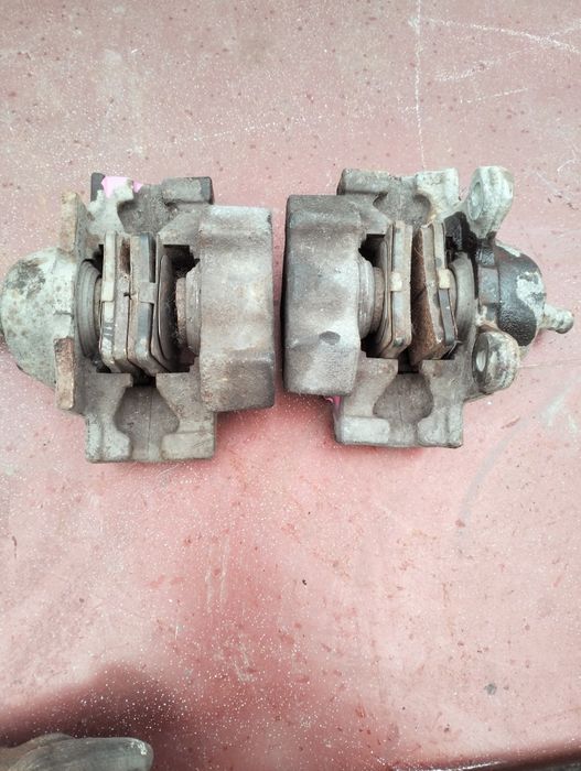 Суппорт Мерседес 210