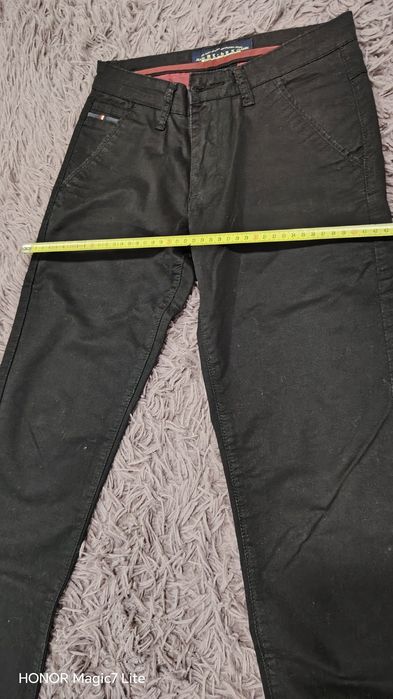 Pantaloni negri bărbați & adolescenți mărimea 26